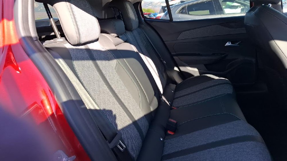 Foto Peugeot 408 12