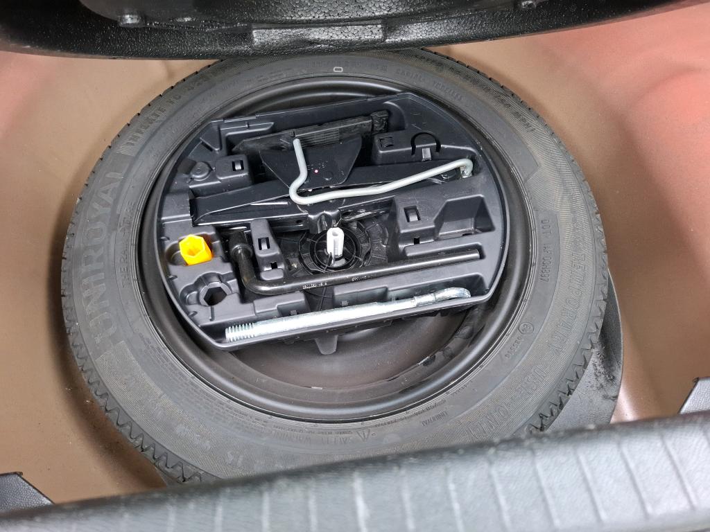 Peugeot 208 PureTech 100 S&S EAT8 Allure Business 2021