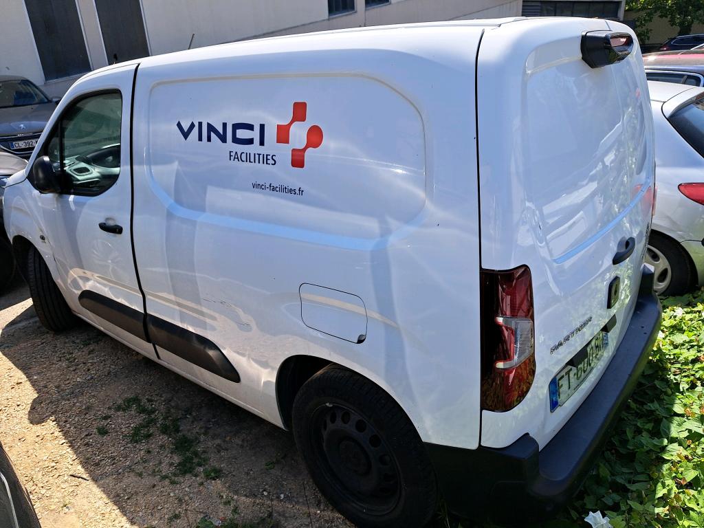 Peugeot PARTNER FOURGON STANDARD 650 KG BLUEHDI 130 S&S EAT8 ASPHALT 2020