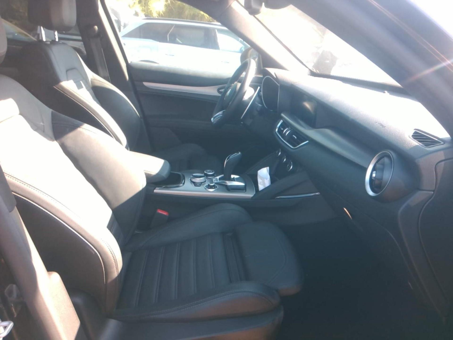 ALFA ROMEO Stelvio 2.2 160 ch AT8 Veloce 2024