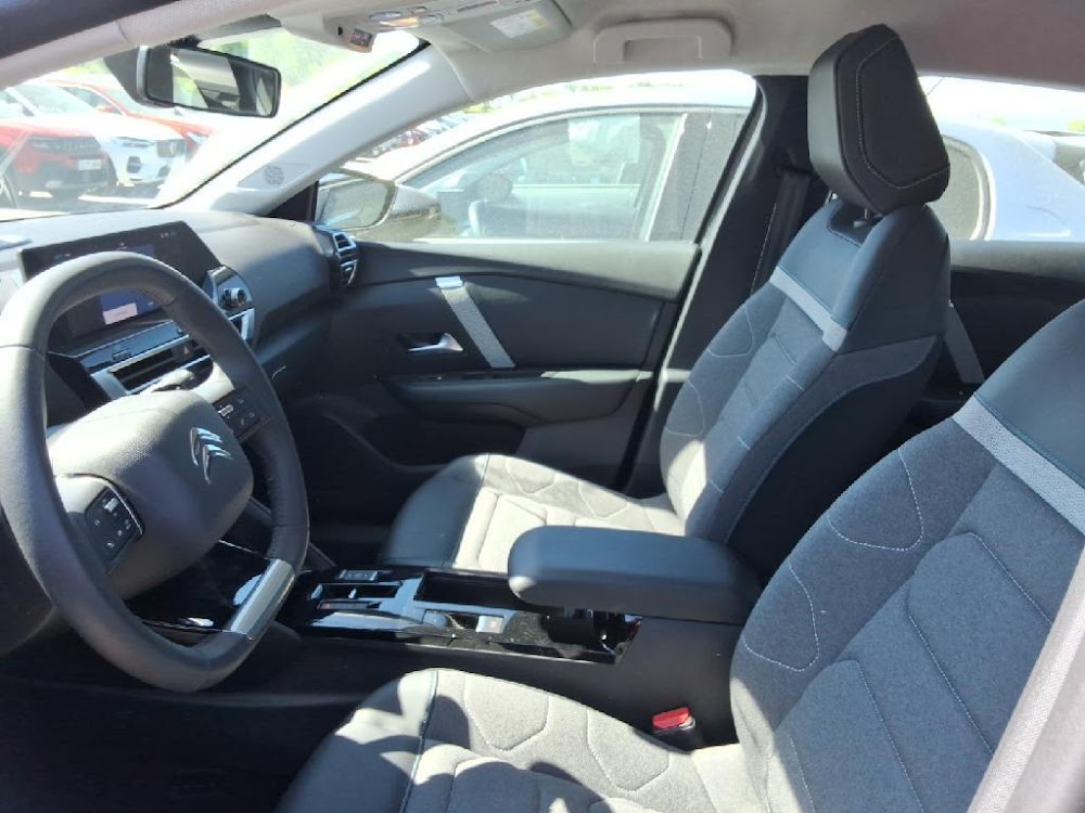 Foto Citroën C4 X 13