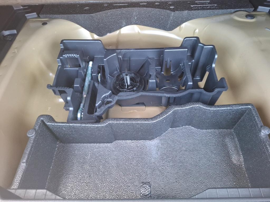 Peugeot 2008 Hybrid 145 ch e-DCS6 GT 2025