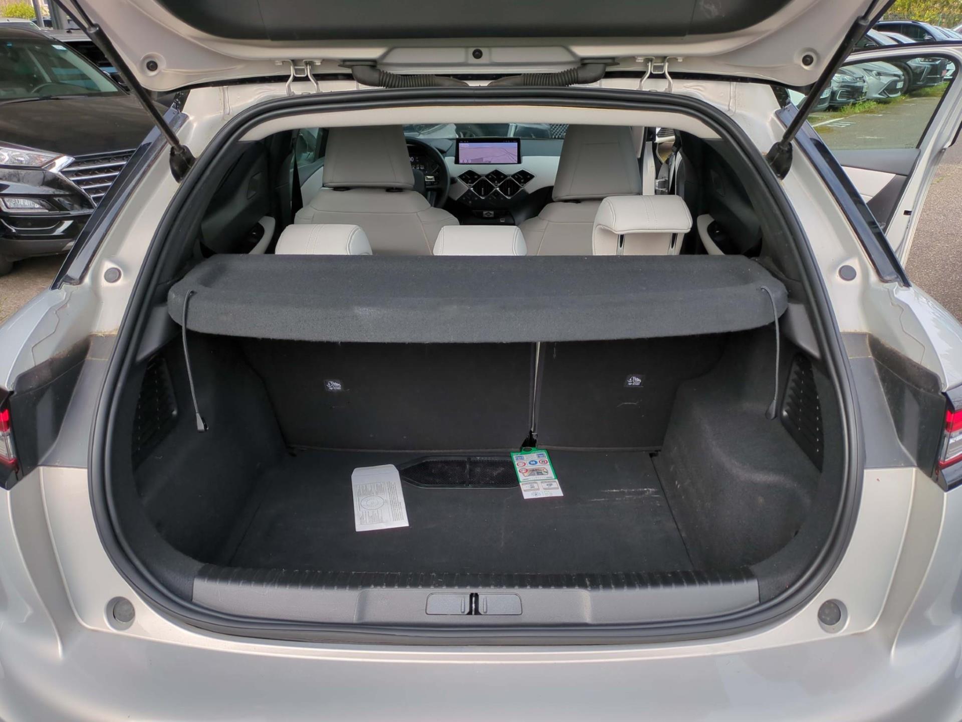 DS DS 3 PureTech 130 EAT8 Esprit de Voyage 2024