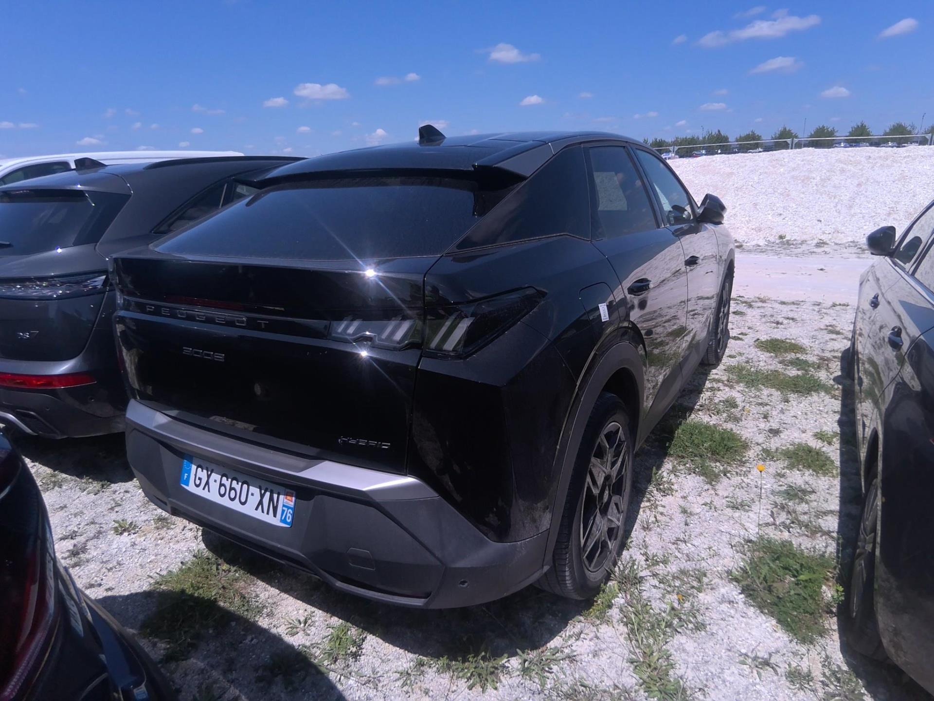 Peugeot 3008 Hybrid 136 e-DCS6 Allure 2024