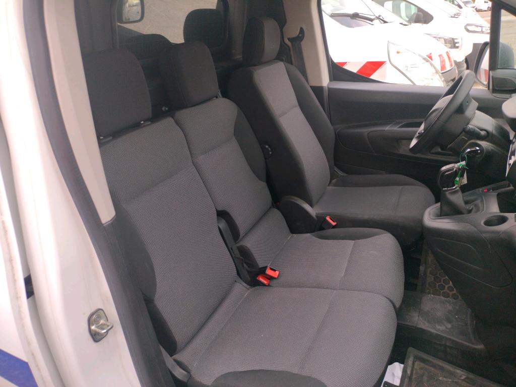 Peugeot PARTNER FOURGON STANDARD 650 KG BLUEHDI 100 S&S BVM5 ASPHALT 2020