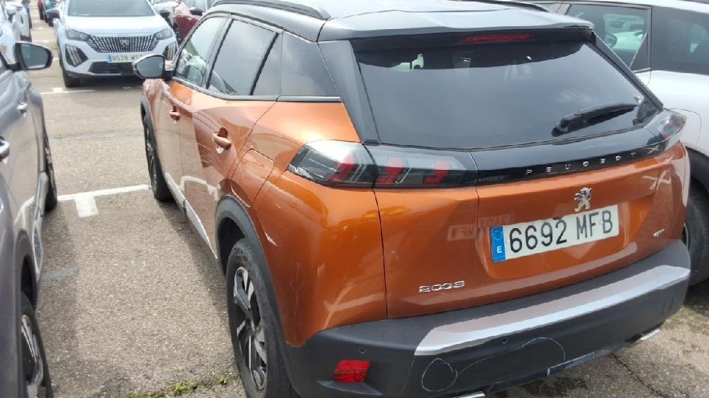 Foto Peugeot 2008 13