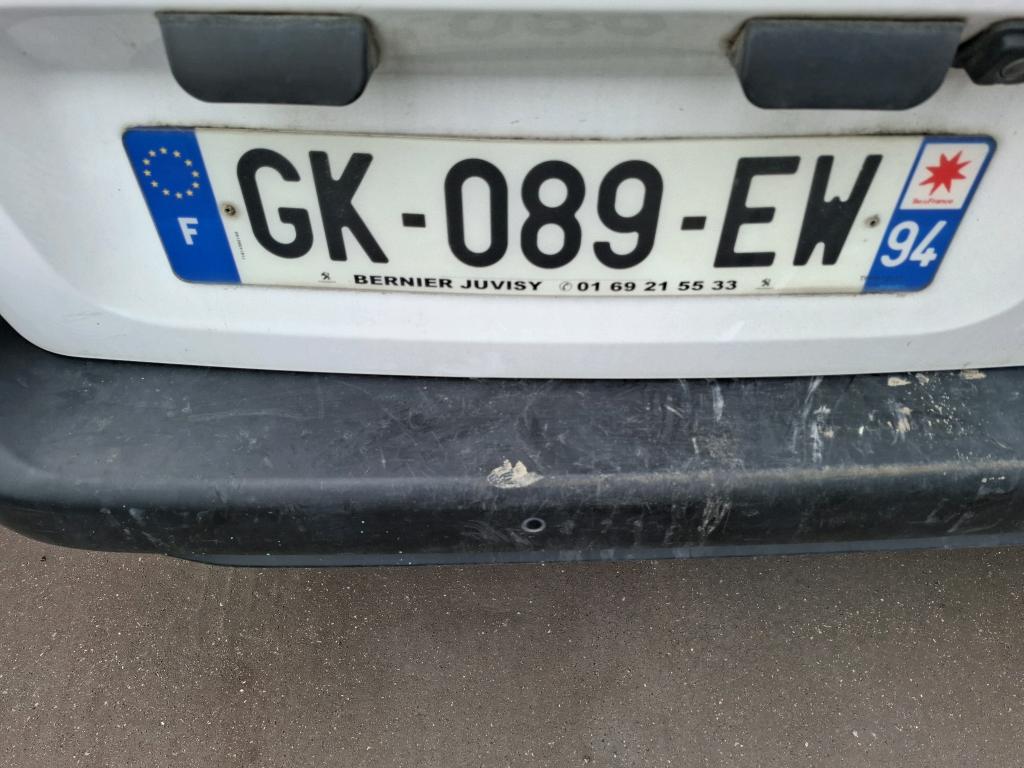 Peugeot PARTNER FOURGON STANDARD 650 KG BLUEHDI 100 S&S BVM6 PREMIUM 2022