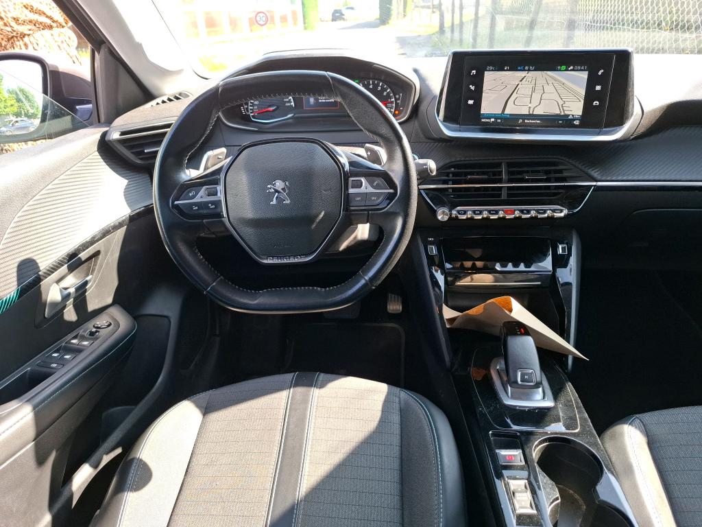 Peugeot 208 PureTech 100 S&S EAT8 Allure Business 2020