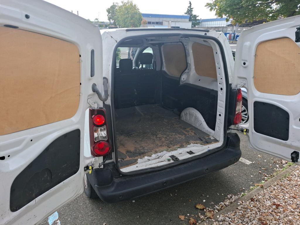 Peugeot PARTNER FOURGON STANDARD 1.6 BLUEHDI 75 BVM5 PREMIUM 2018