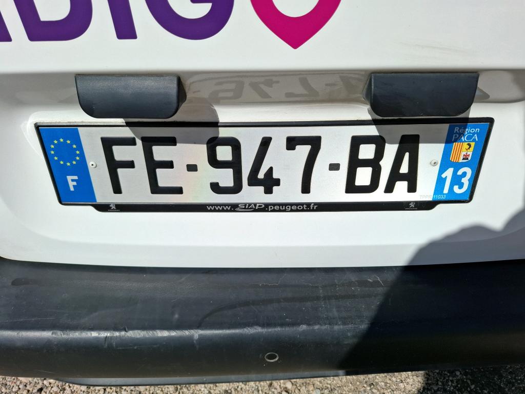 Peugeot PARTNER FOURGON STANDARD 650 KG BLUEHDI 75 BVM5 PREMIUM 2019