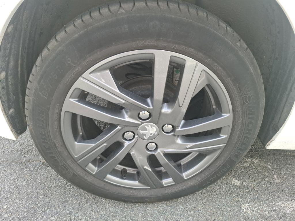 Peugeot 208 PureTech 75 S&S BVM5 Active Pack 2022