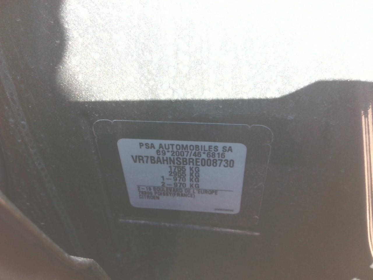 Foto Citroën C4 X 11