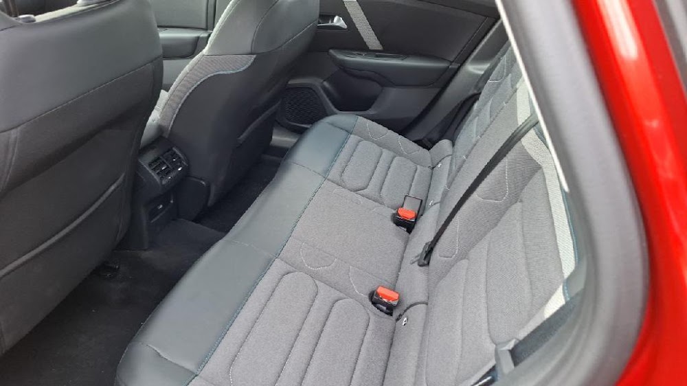 Foto Citroën C4 X 15
