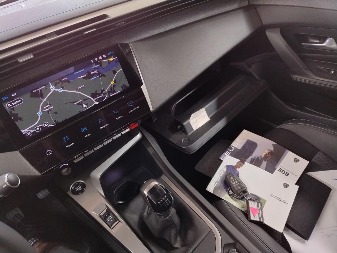 Peugeot 308 III 