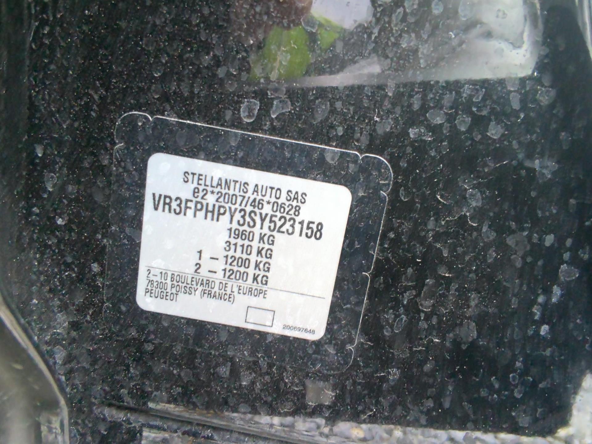 Peugeot 308 Hybrid 136 e-DCS6 Allure 2025