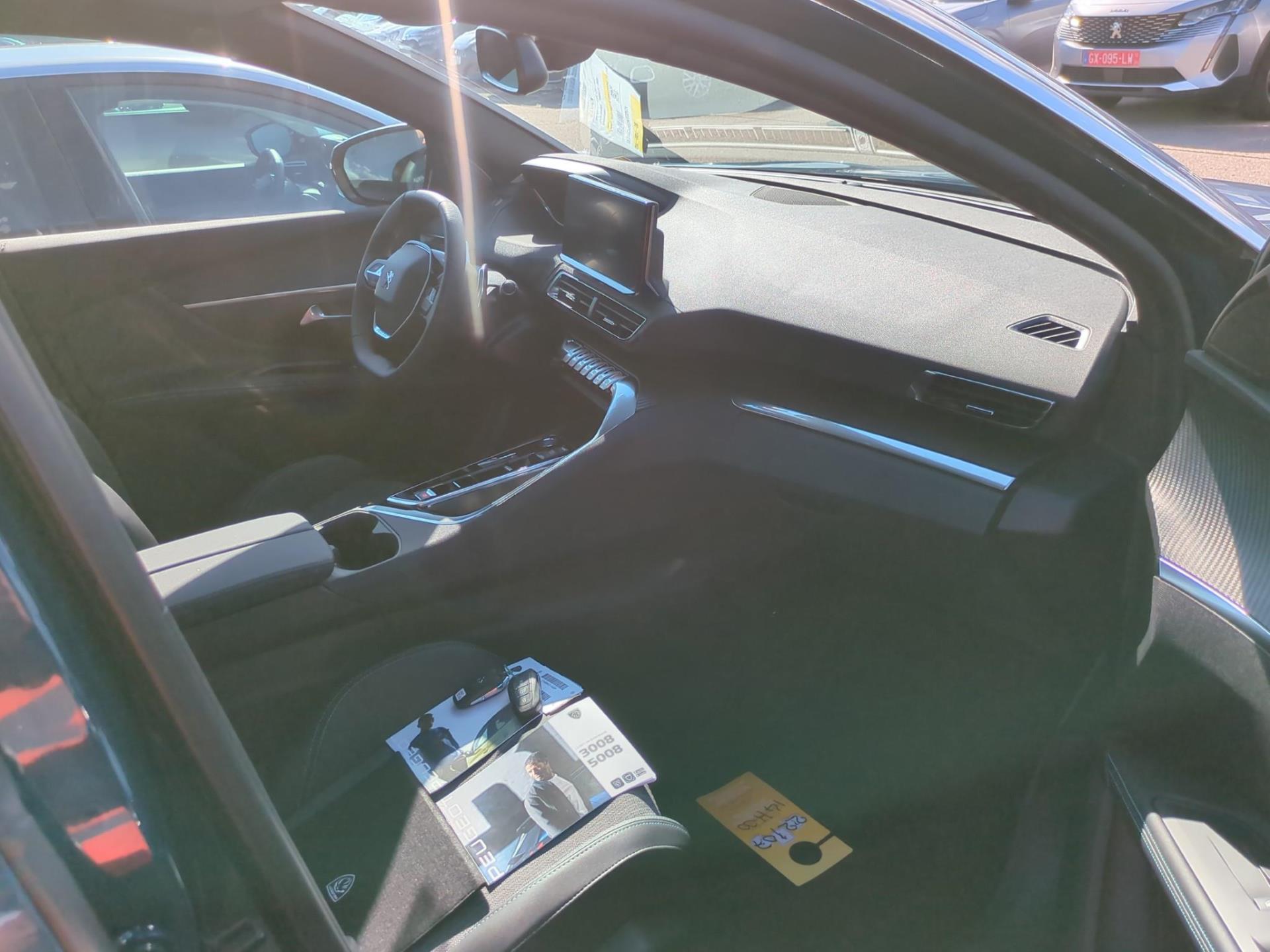 Peugeot 5008 BlueHDi 130ch S&S EAT8 Allure Pack 2024