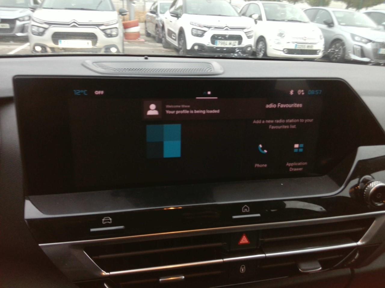 Foto Citroën C4 Cactus 10
