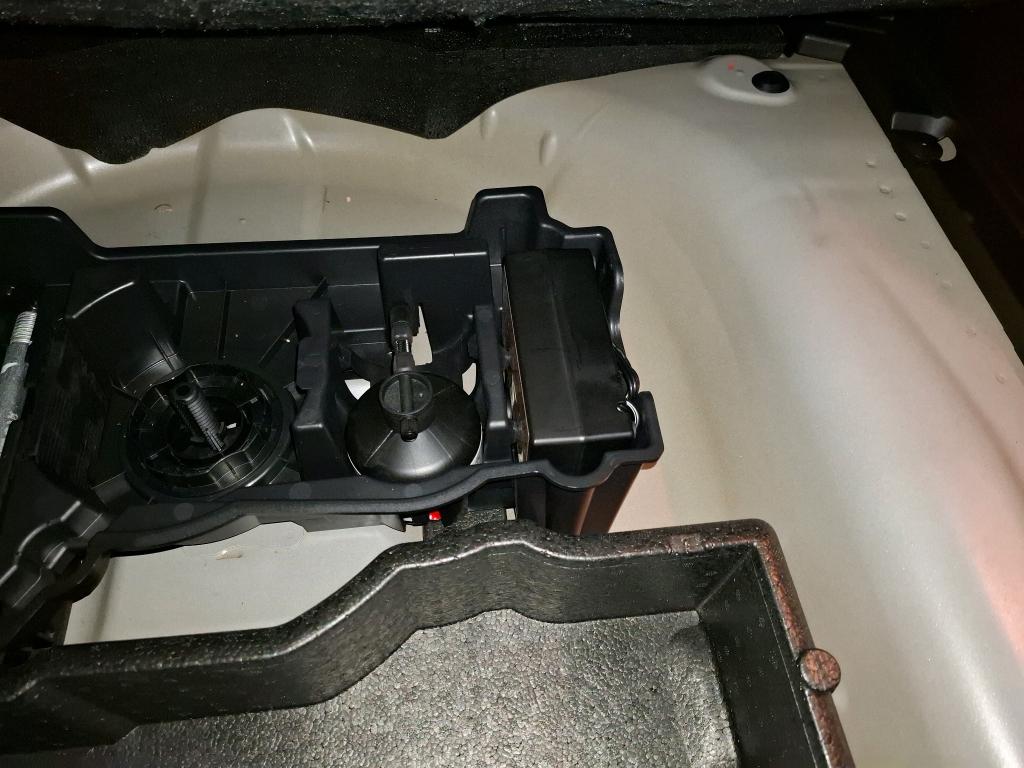 Peugeot 2008 PureTech 130 S&S EAT8 GT 2022