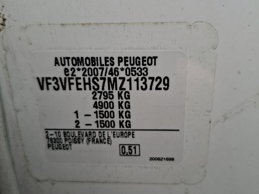 Peugeot EXPERT FGN TOLE STANDARD BLUEHDI 145 S&S EAT8 PREMIUM 2022