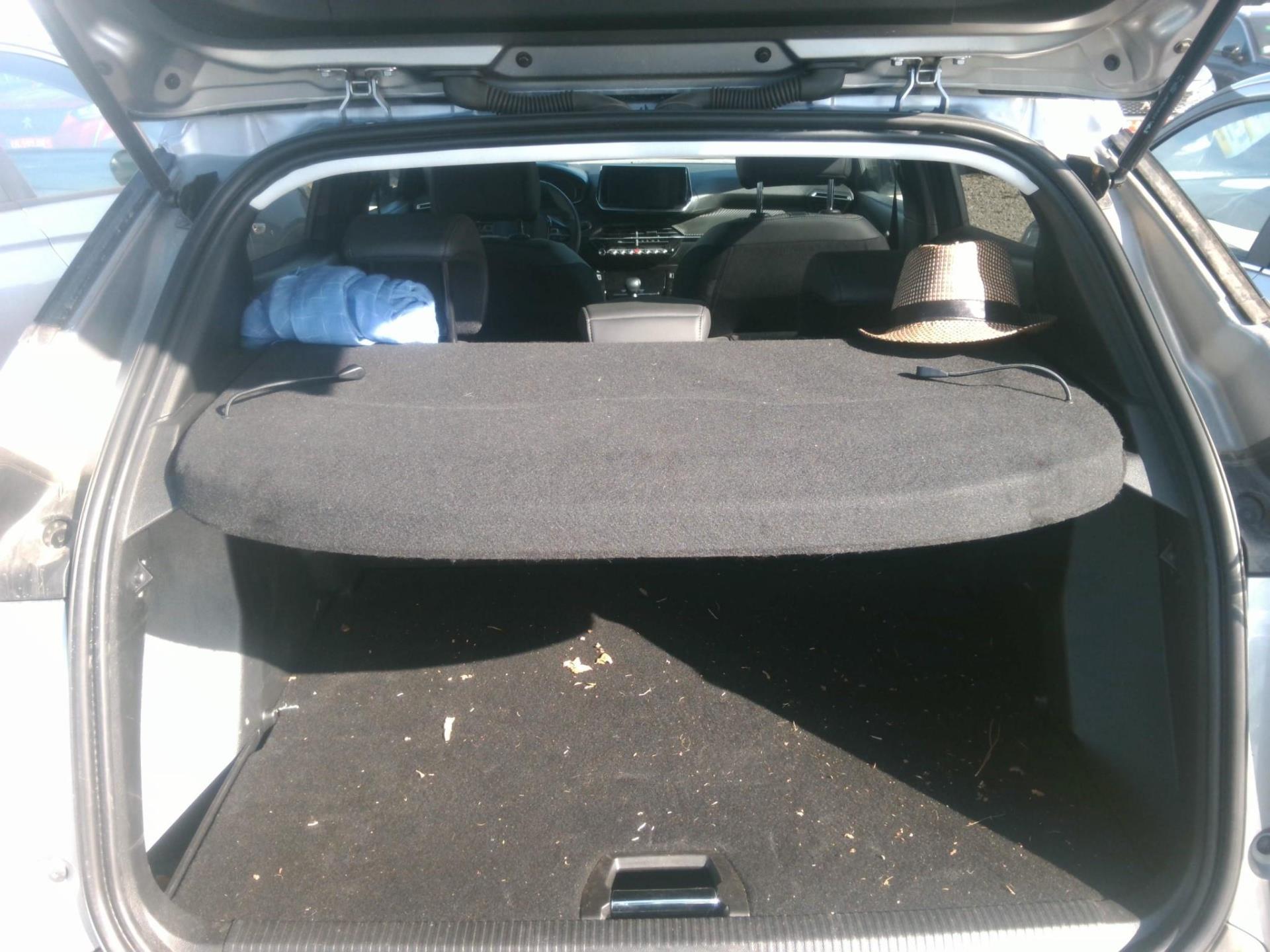 Peugeot 2008 PureTech 130 S&S BVM6 Allure 2022
