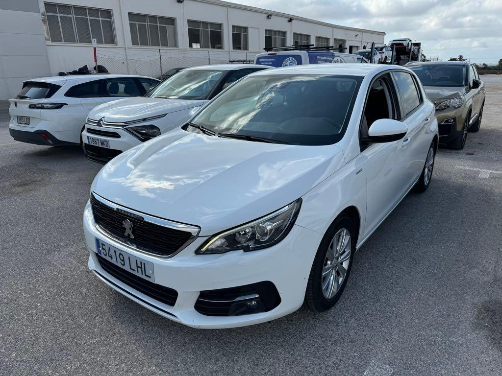 Peugeot 308 308 5P Style BlueHDi 100 S&S 6 Vel. MAN ( . )