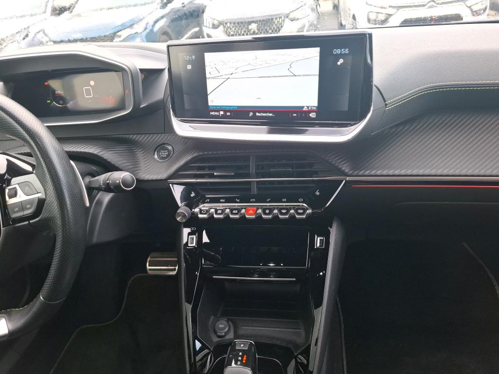 Peugeot 2008 BlueHDi 130 S&S EAT8 GT 2021