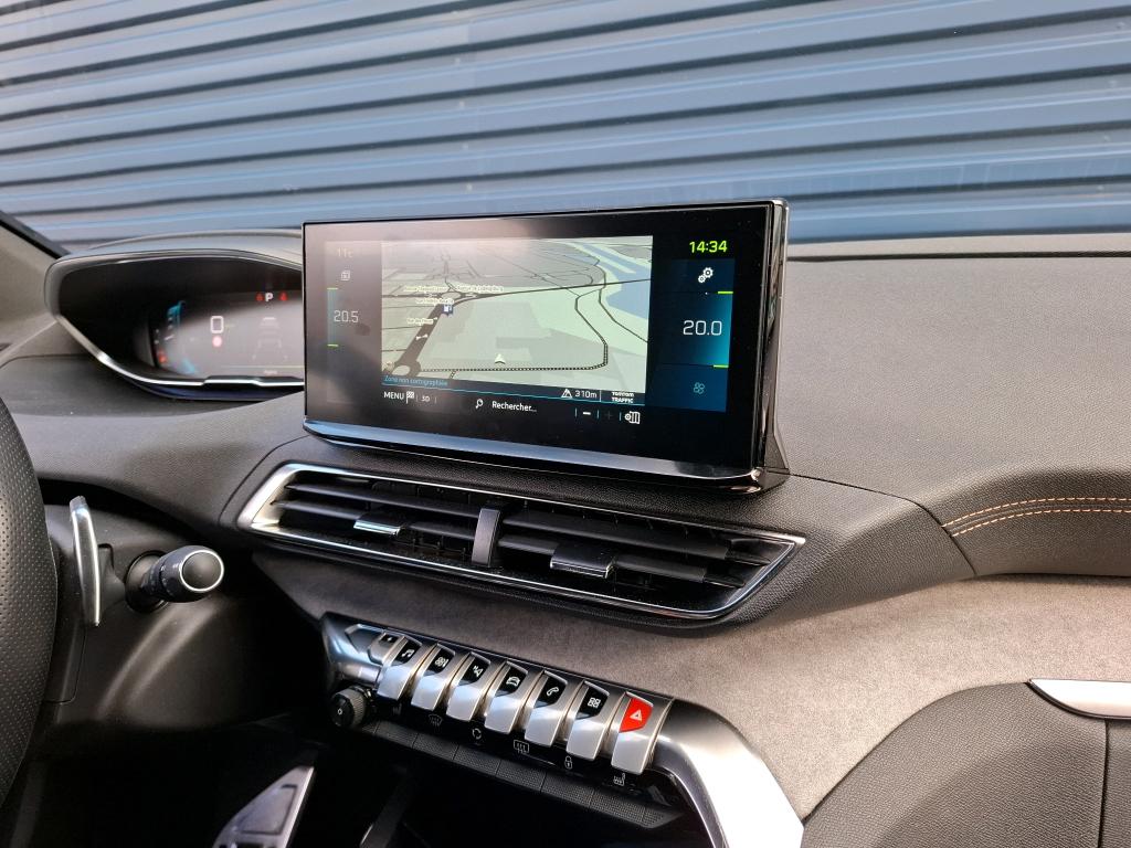 Peugeot 3008 Hybrid 225 e-EAT8 GT 2022