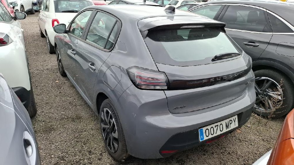 Foto Peugeot 208 7