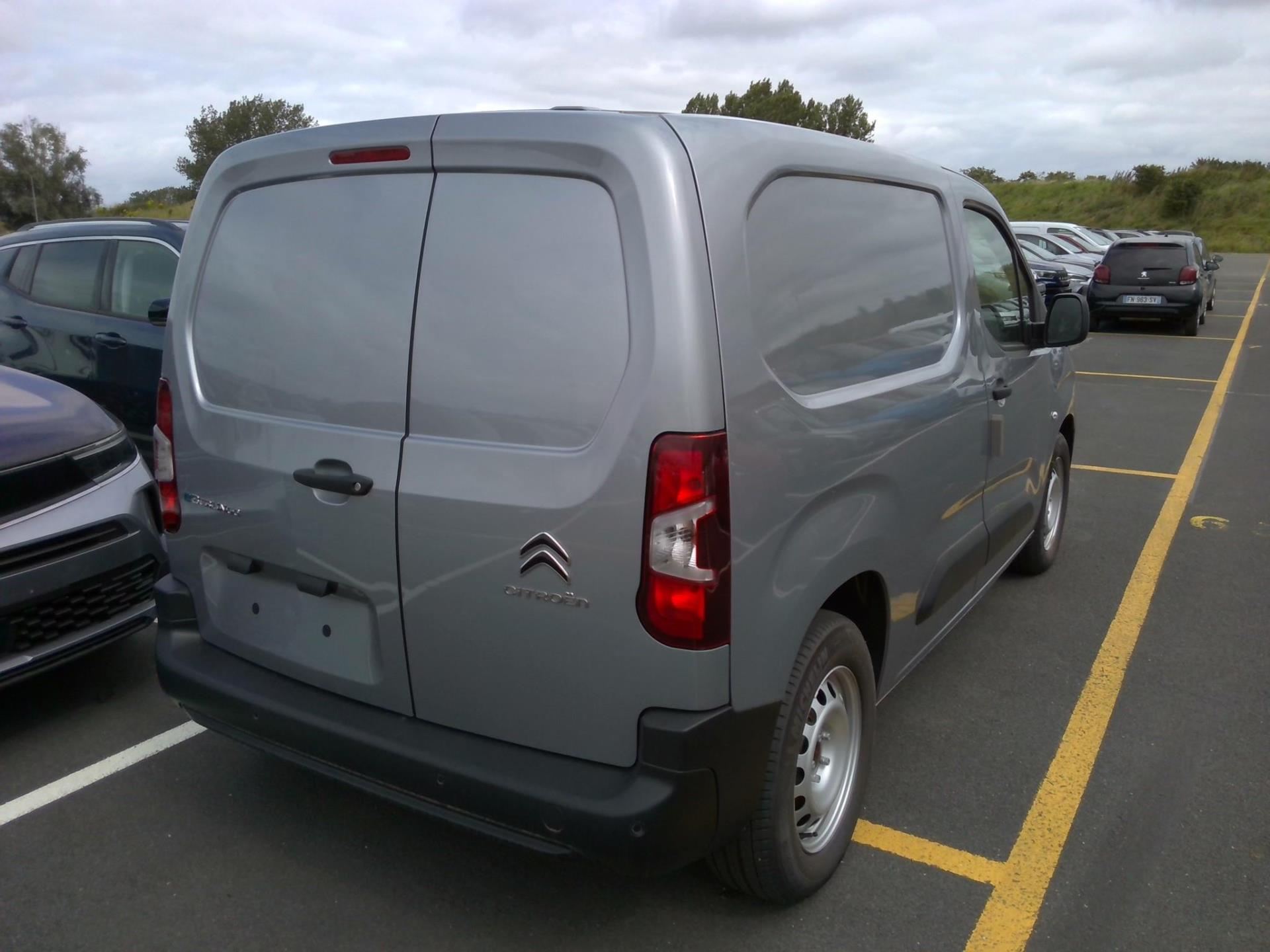 Citroen E-BERLINGO VAN M 800 100 KW (136 CH) BATTERIE 50 KWH  2024