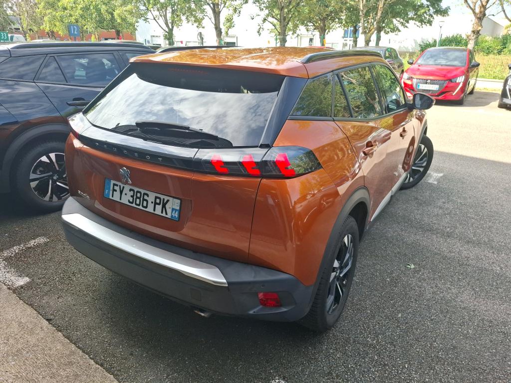 Peugeot 2008 BlueHDi 130 S&S EAT8 Allure Business 2021