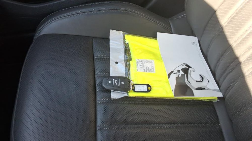 Foto Peugeot 508 Hybrid 8