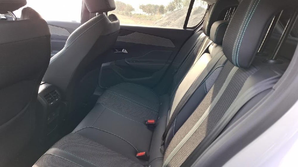 Foto Peugeot 308 13