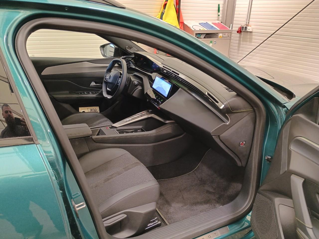 Peugeot 308 III