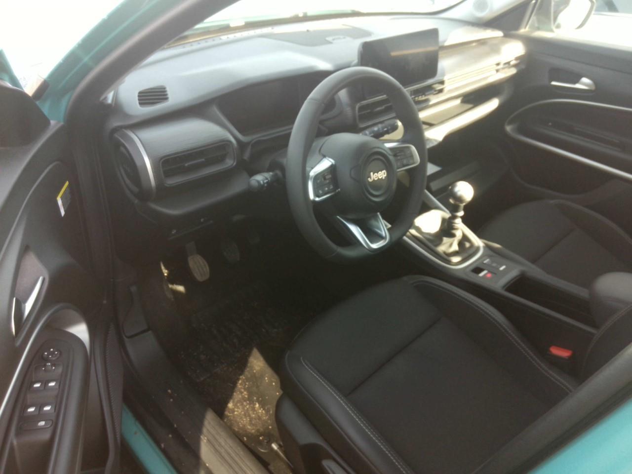 Foto Jeep AVENGER 2