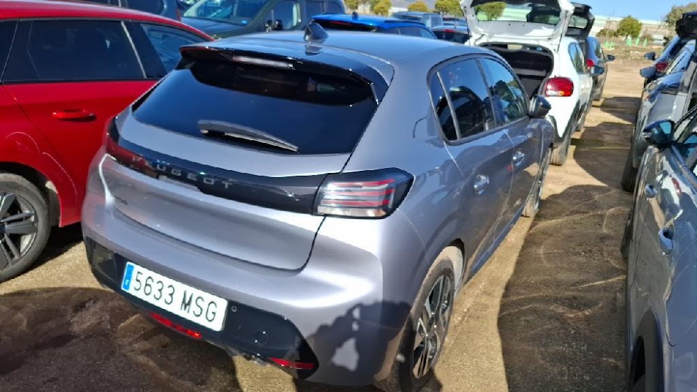 Foto Peugeot 208 6