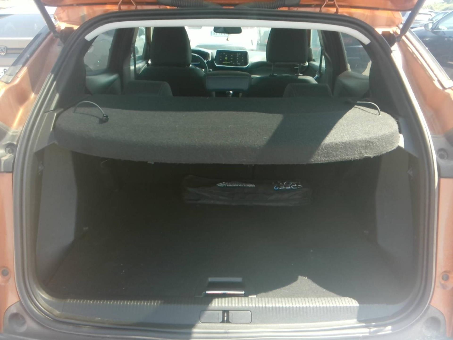 Peugeot 2008 BlueHDi 110 S&S BVM6 Allure Pack 2022
