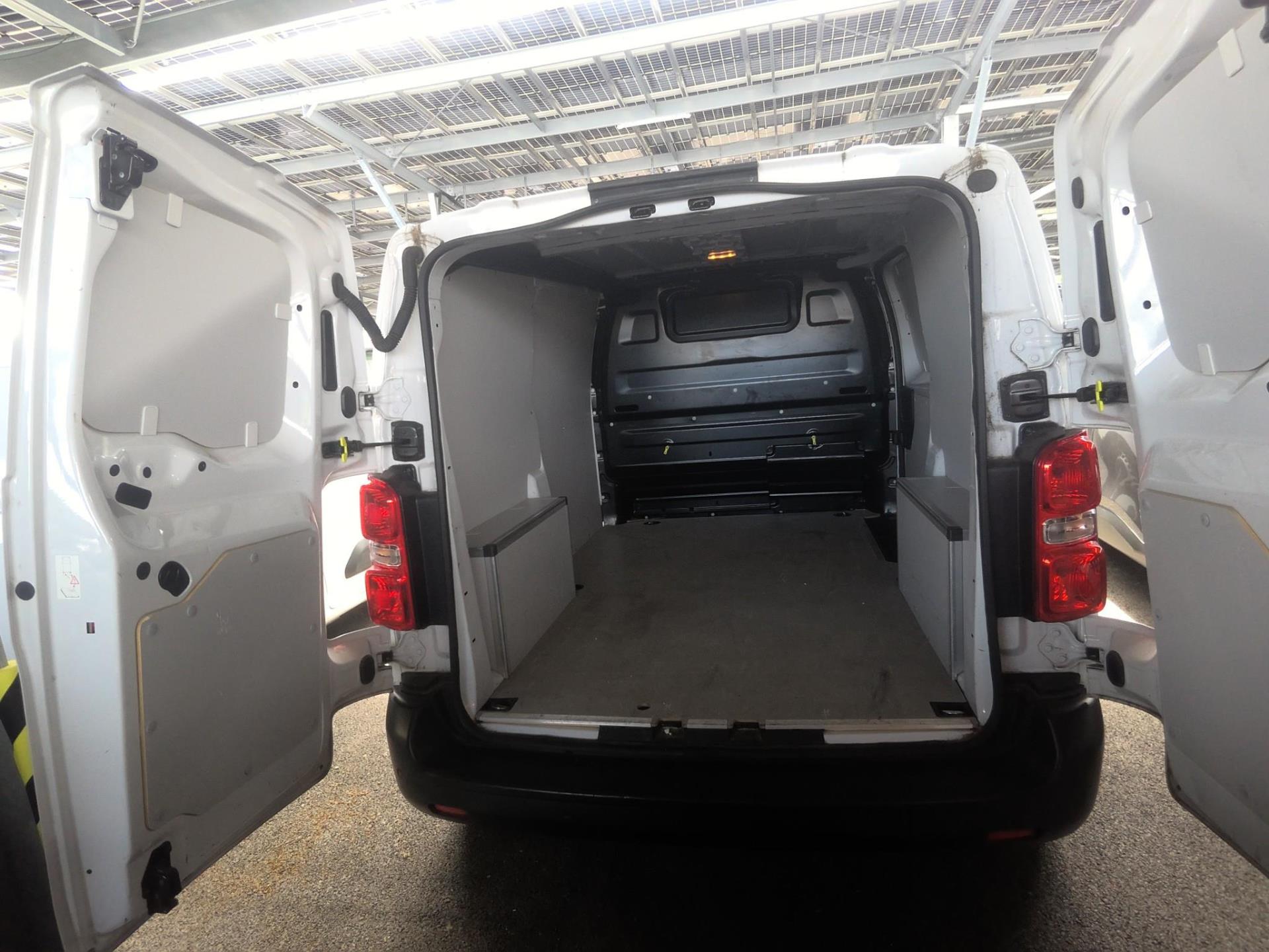 Opel VIVARO FGN TAILLE M BLUEHDI 120 S&S BVM6 2024