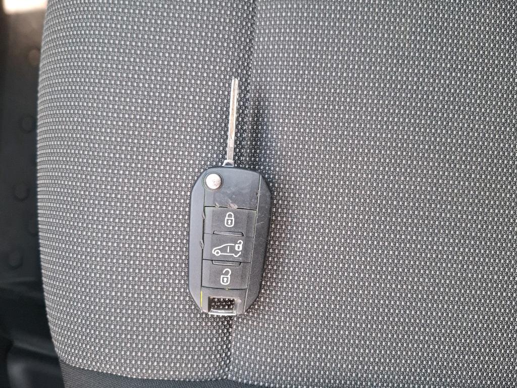 Citroen BERLINGO CA XL BLUEHDI 100 S&S BVM5 CONTROL 2020
