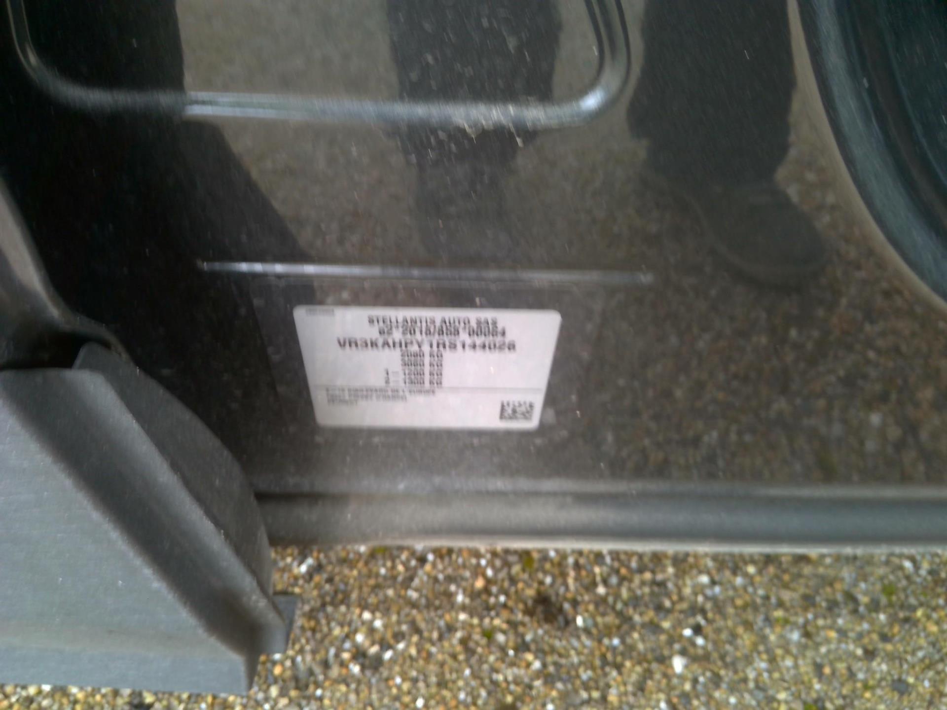 Peugeot 3008 Hybrid 136 e-DCS6 Allure 2024