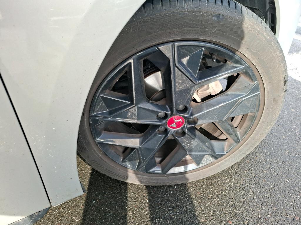 DS DS 4 BlueHDi 130 EAT8 Performance Line 2024