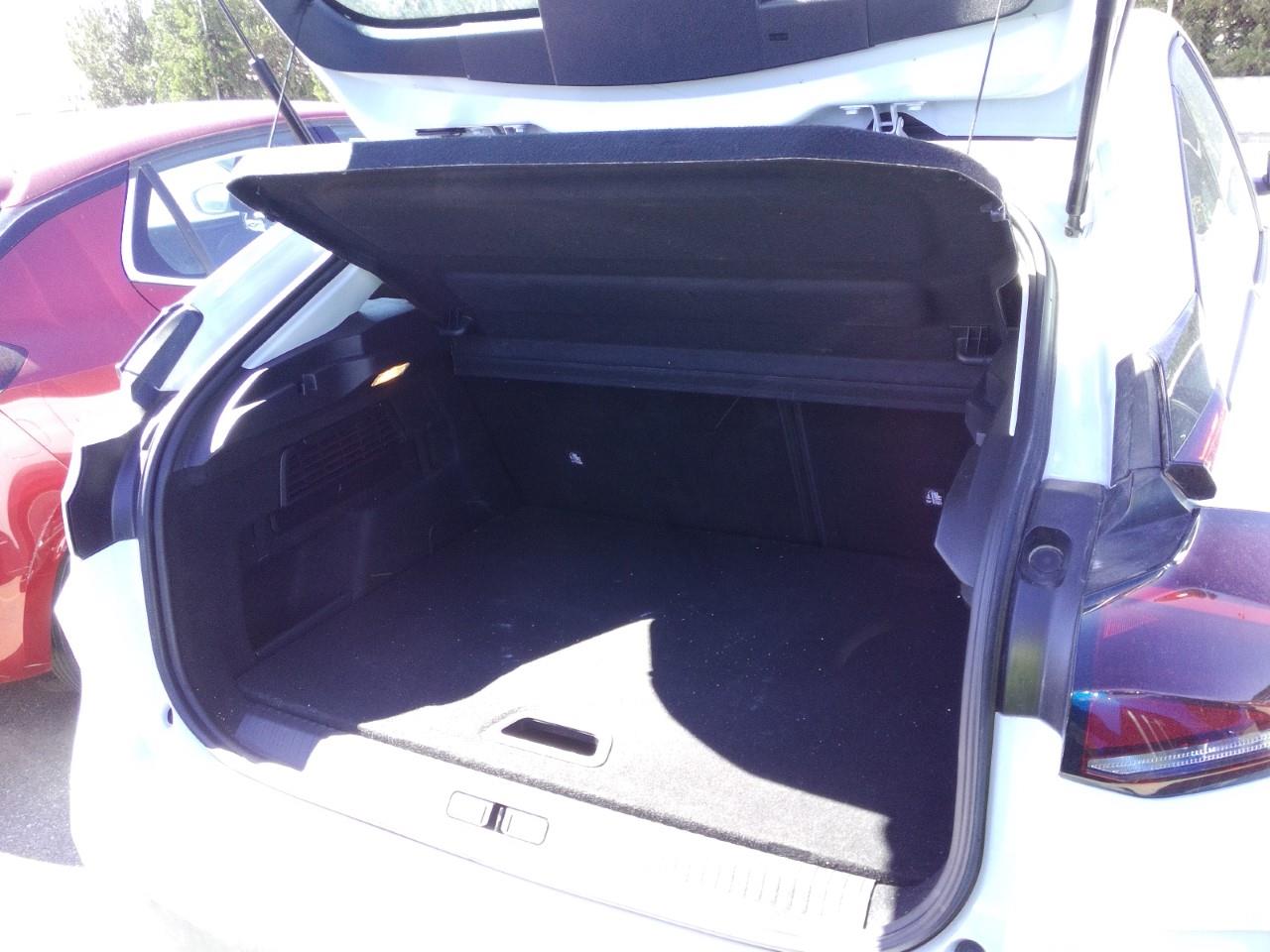 Foto Citroën C4 X 14