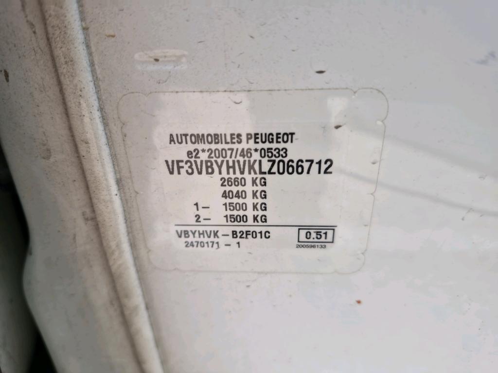 Peugeot EXPERT FGN TOLE STANDARD 1.5 BLUEHDI 120 S&S BVM6 PREMIUM 2020