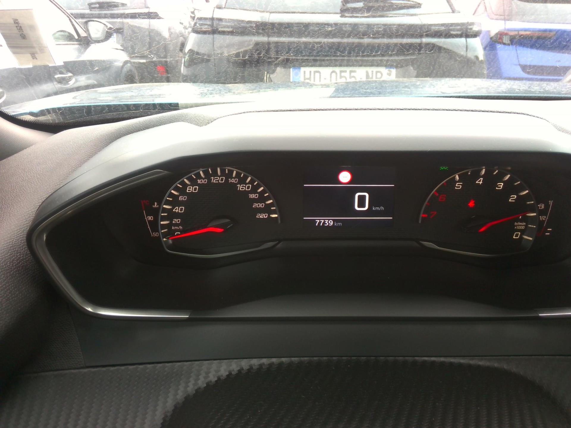 Peugeot 2008 100 S&S BVM6 Style 2025
