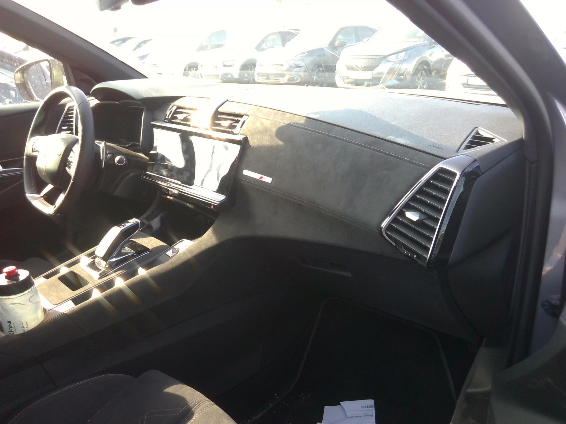 DS DS7 Crossback Hybride E-Tense 225 EAT8 Performance Line 2023