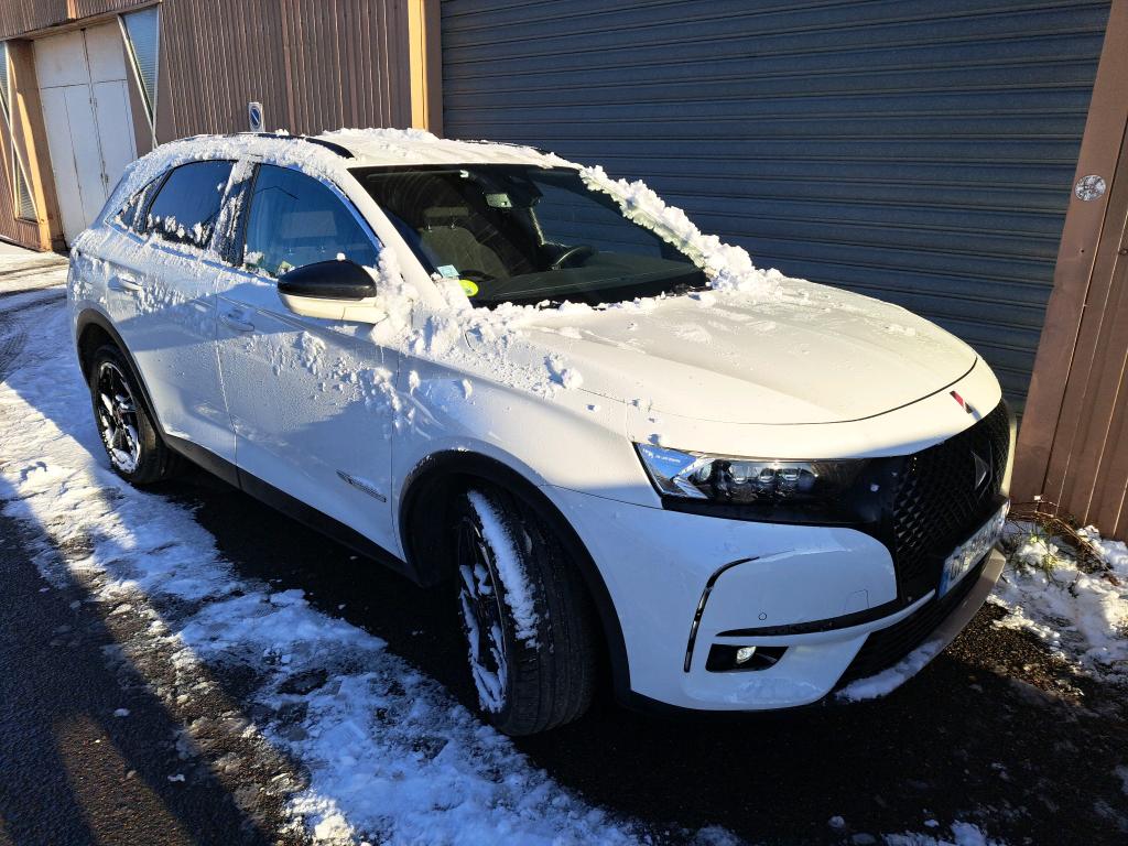 DS DS7 Crossback BlueHDi 130 EAT8 Performance Line+ 2021