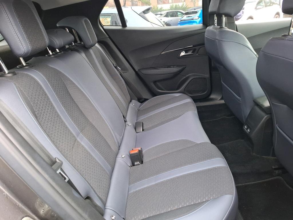 Peugeot 2008 BlueHDi 130 S&S EAT8 Allure Business 2020