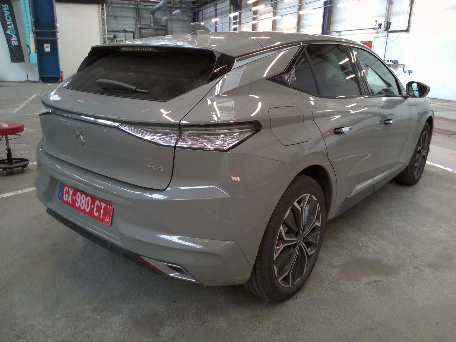 DS DS 4 PureTech 130 EAT8 Rivoli 2024