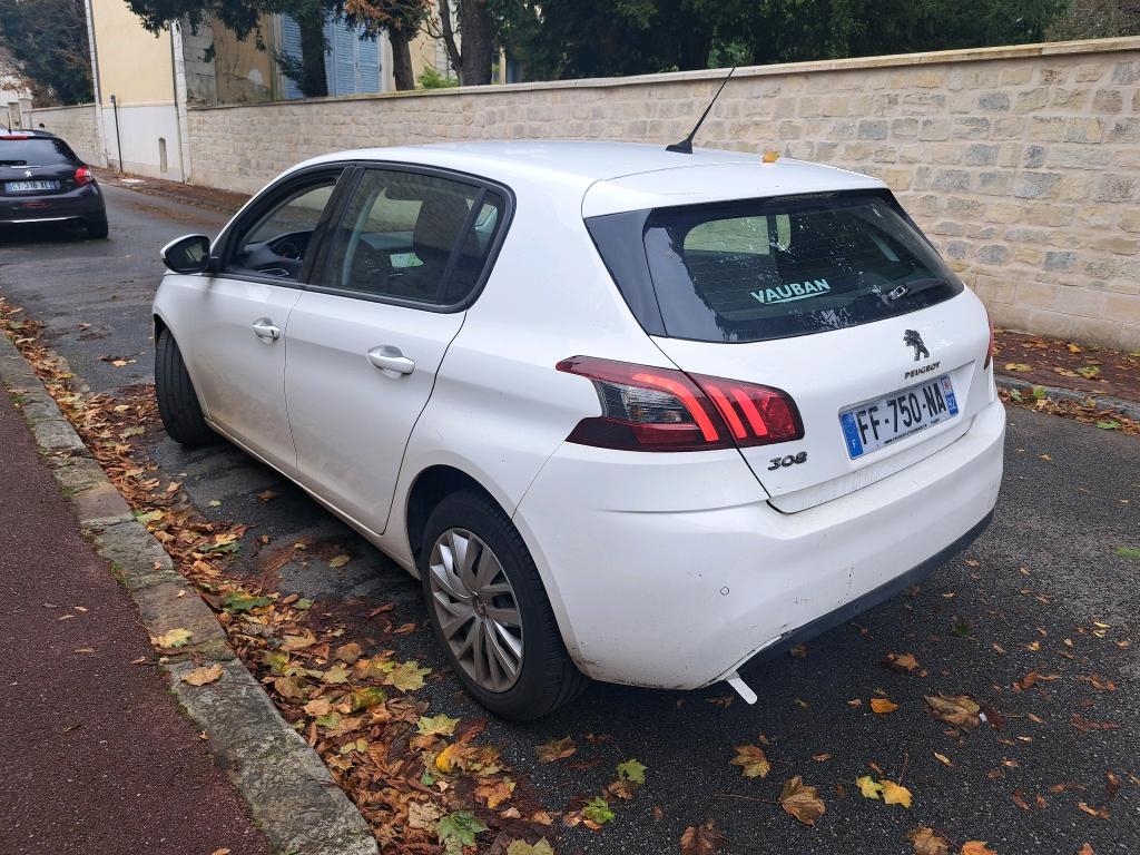 Peugeot 308 AFFAIRE BLUEHDI 100 S&S BVM6 PREMIUM PACK 2019