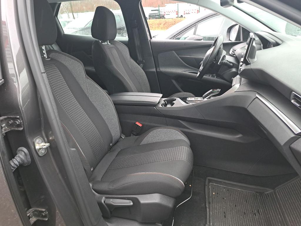 Peugeot 3008 BlueHDi 130ch S&S EAT8 Active Pack 2022