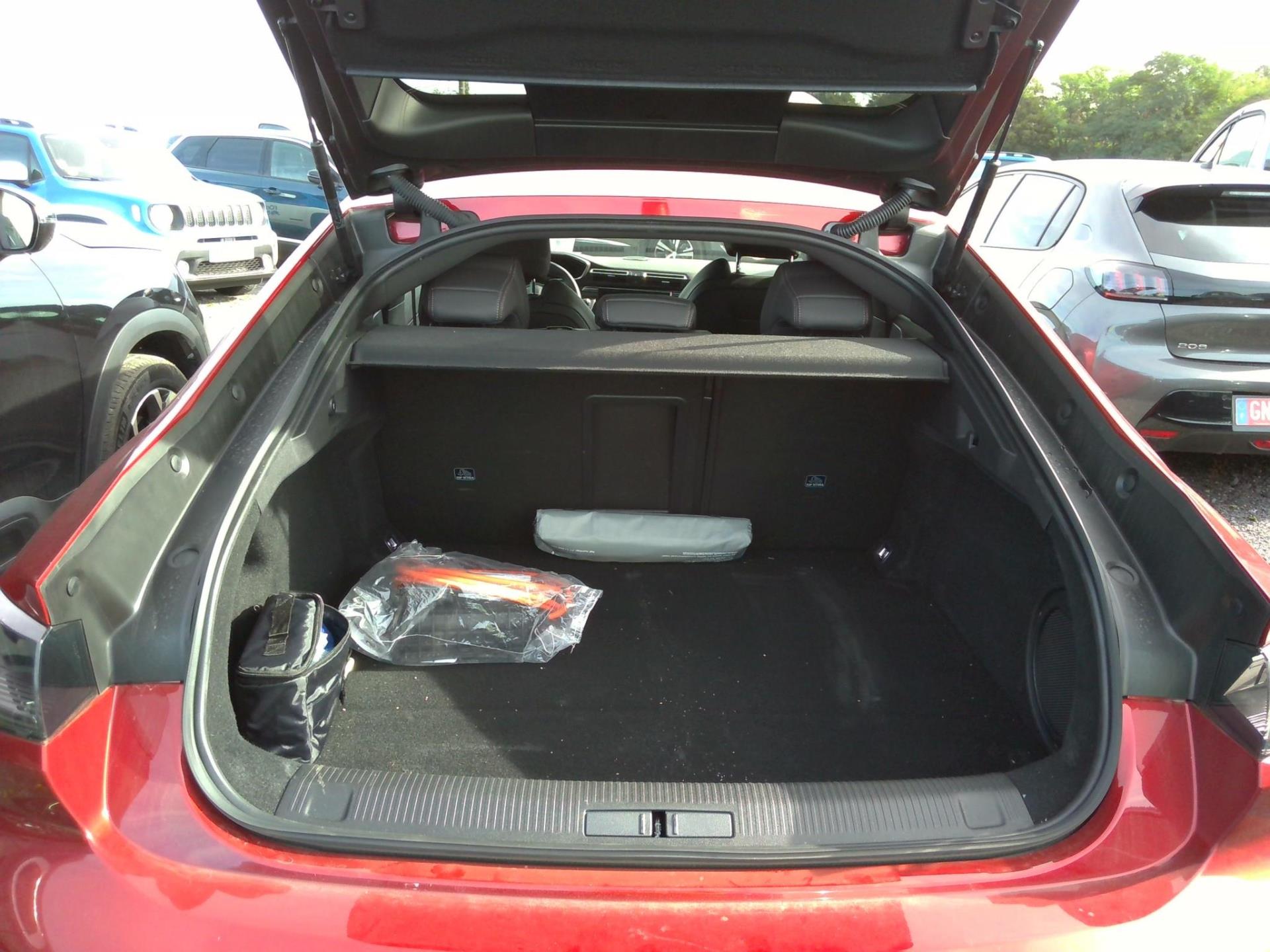 Peugeot 508 Hybrid 225 e-EAT8 GT 2023